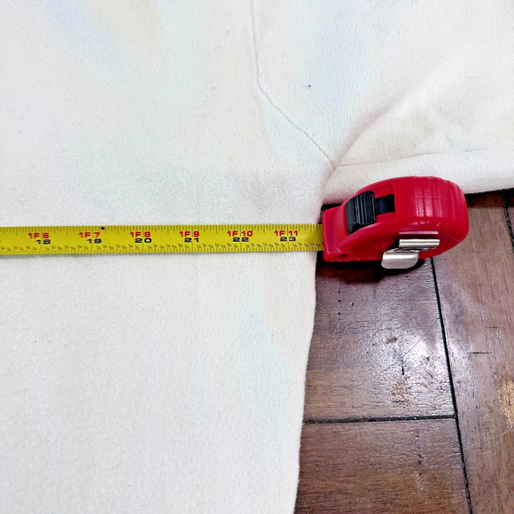 All Row Women’s White Knit Crewneck Sweater Size M Minimalist Soft Pullover - Picture 10 of 10